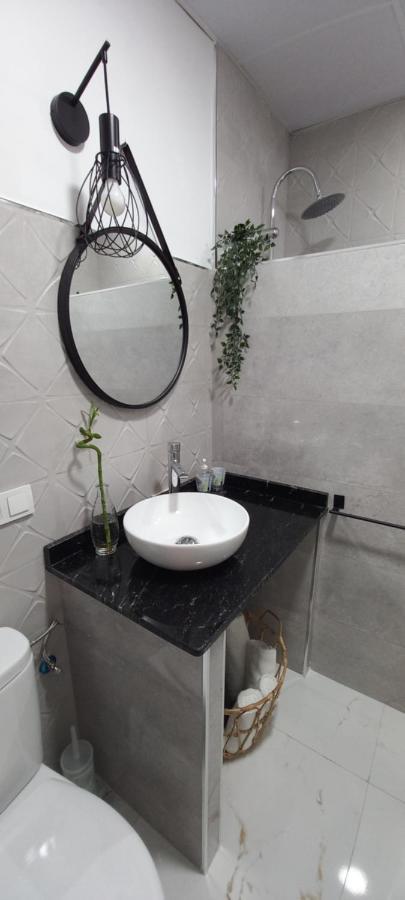 Confort Apartamento 2 Dormitorios Cordova Esterno foto