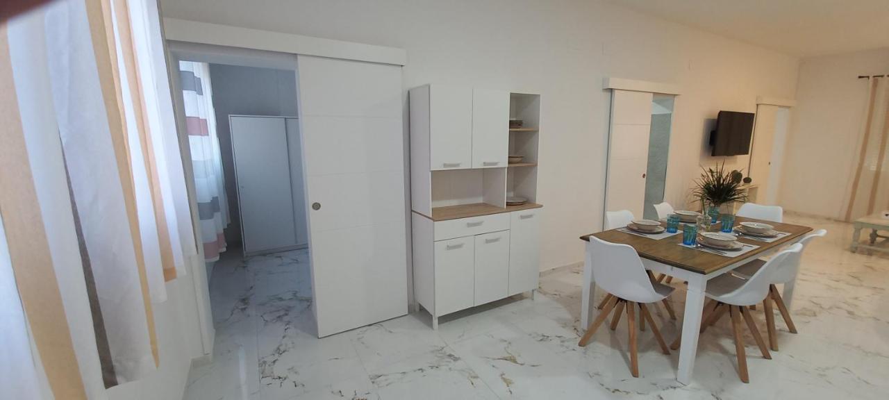 Confort Apartamento 2 Dormitorios Cordova Esterno foto
