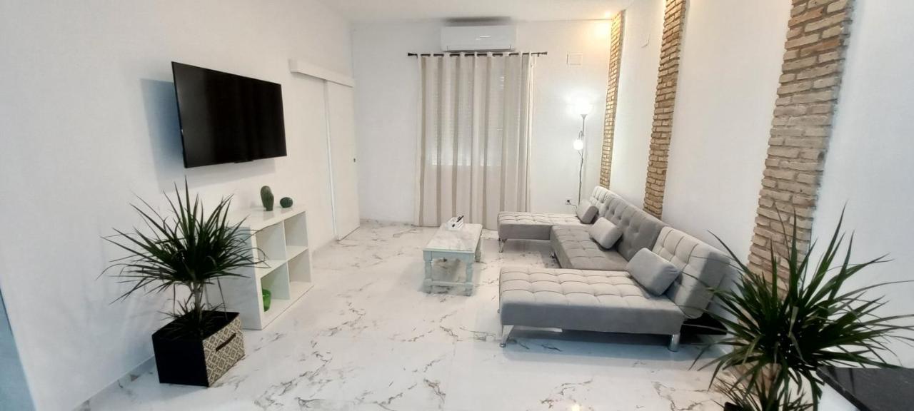 Confort Apartamento 2 Dormitorios Cordova Esterno foto